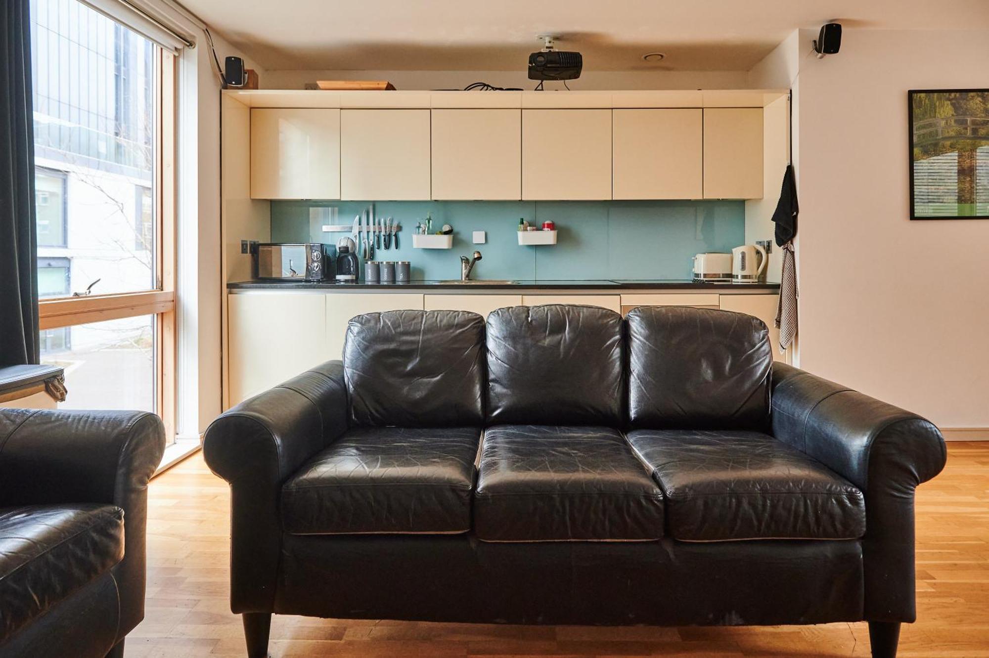 Bright 2 Bedroom Flat In Old Street With Balcony Londres Exterior foto