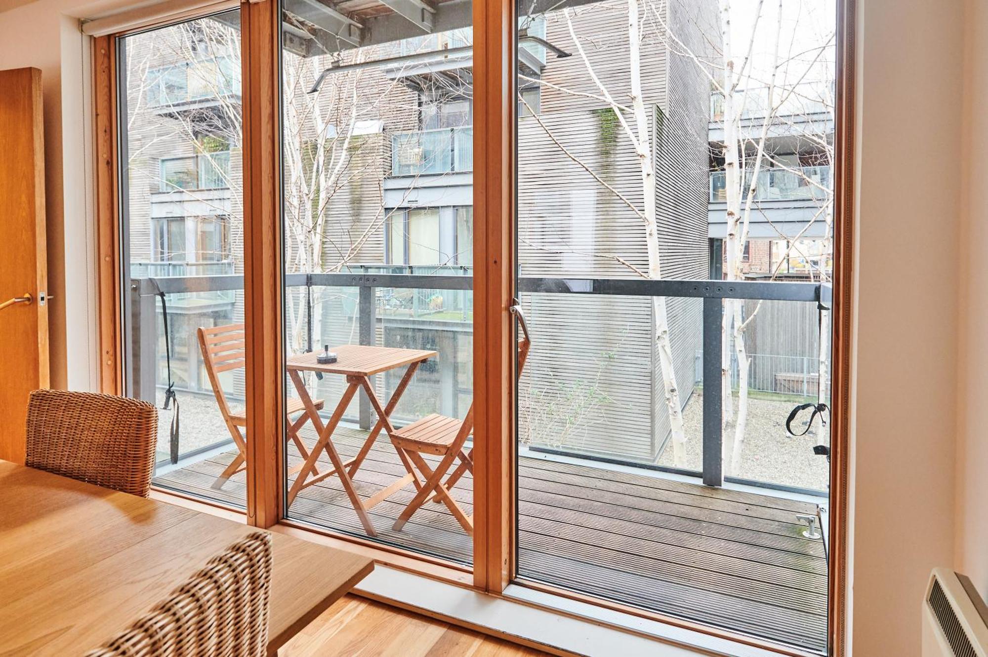 Bright 2 Bedroom Flat In Old Street With Balcony Londres Exterior foto